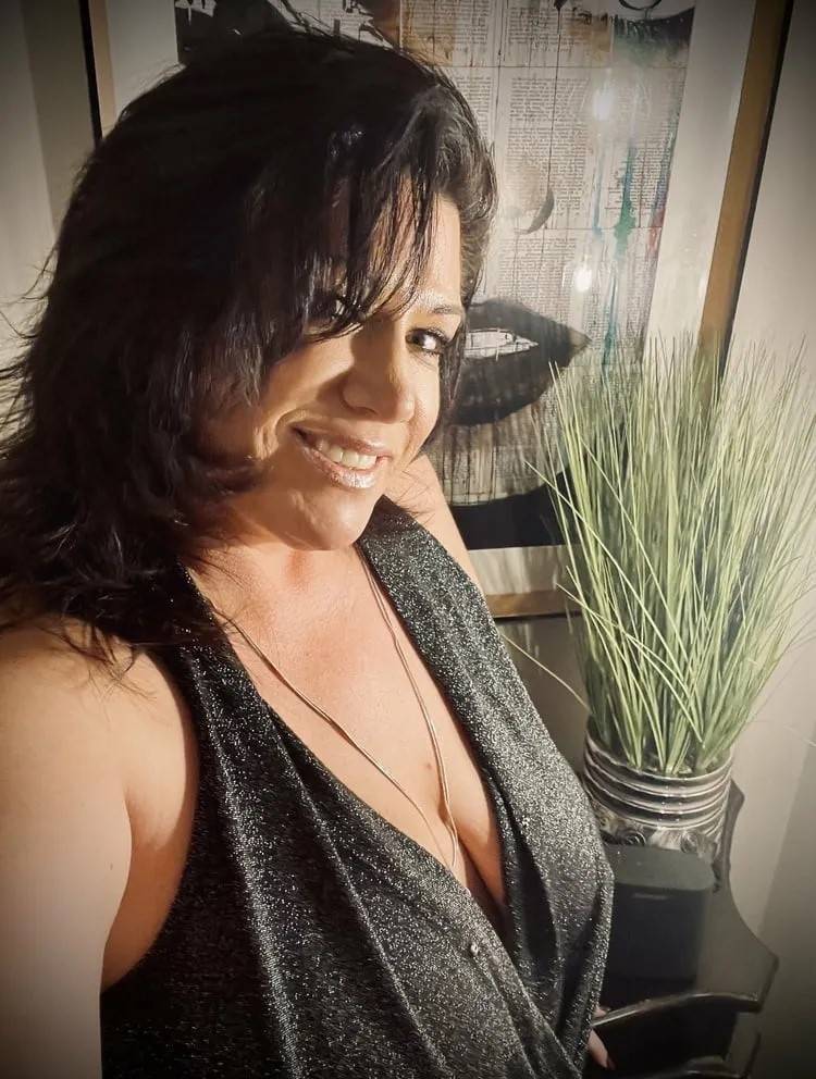 Claire D